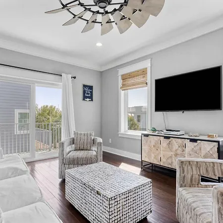 Spacious Inlet Beach Retreat With Shared Pool